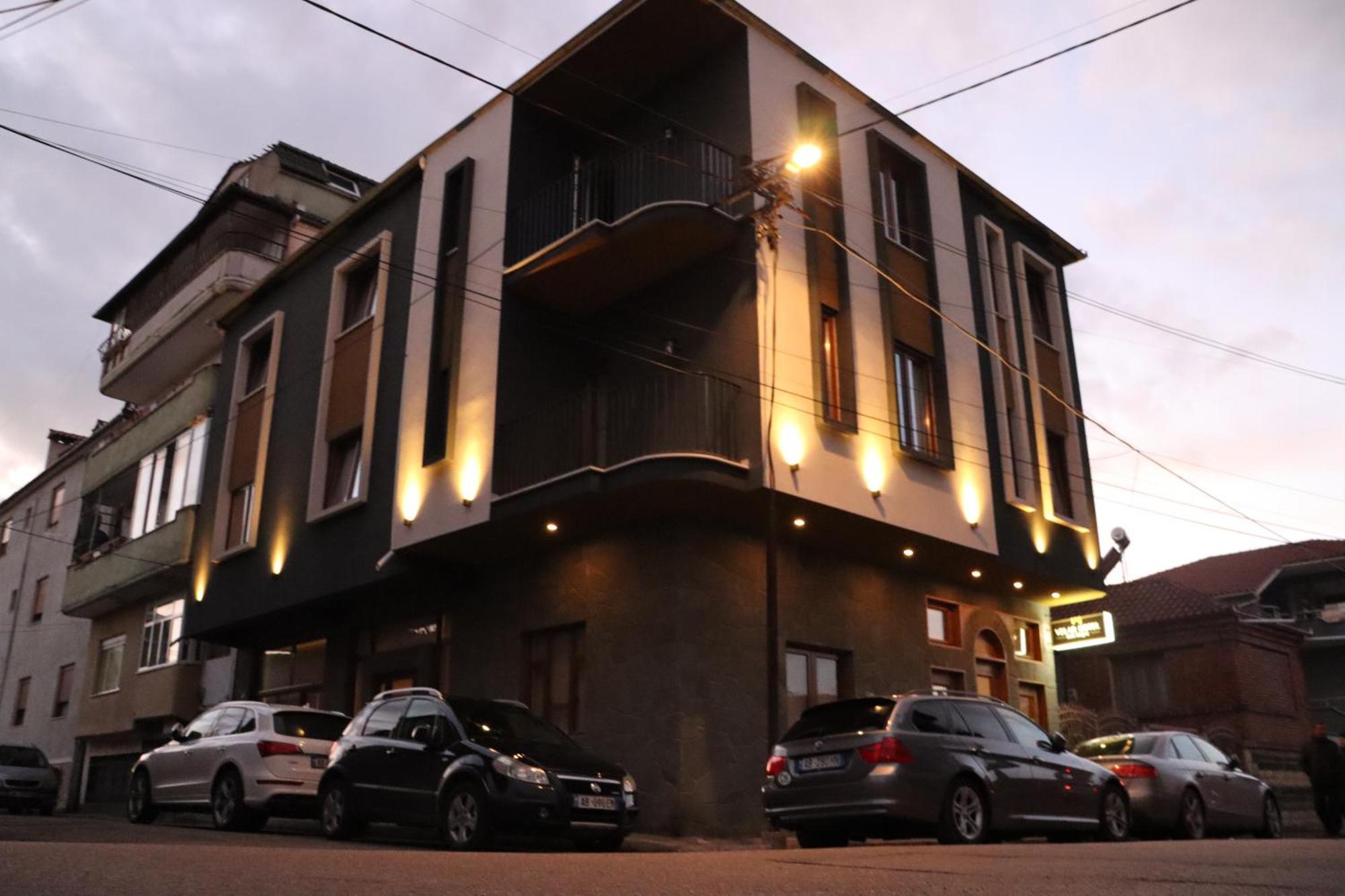 Velar Hotel Boutique Korce Exterior photo