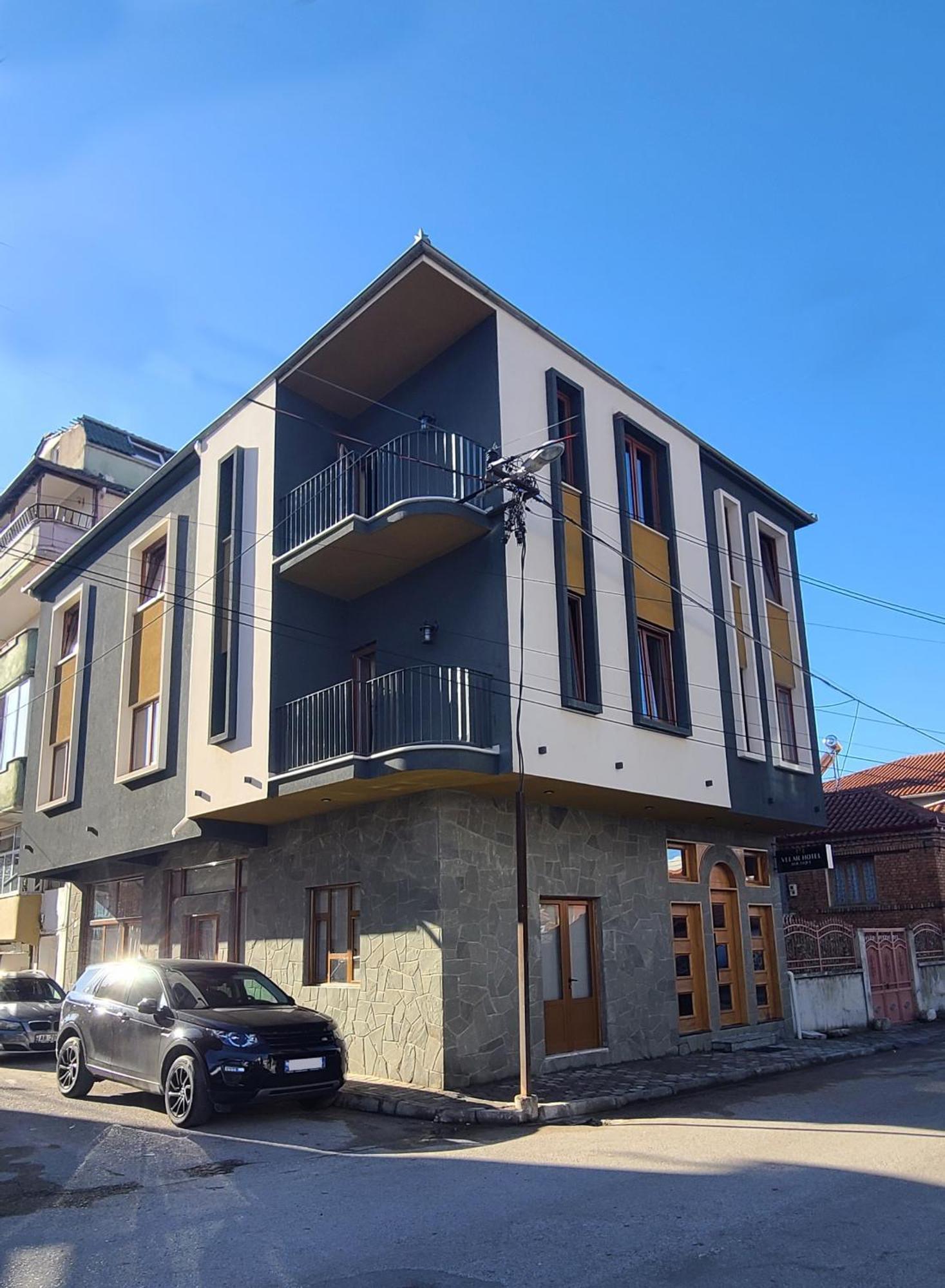 Velar Hotel Boutique Korce Exterior photo